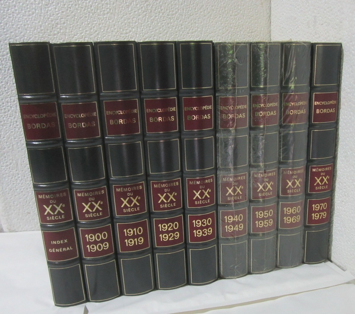 Mémoires du XX siècle Encyclopédie Bordas.8 volumes + index ( 1900