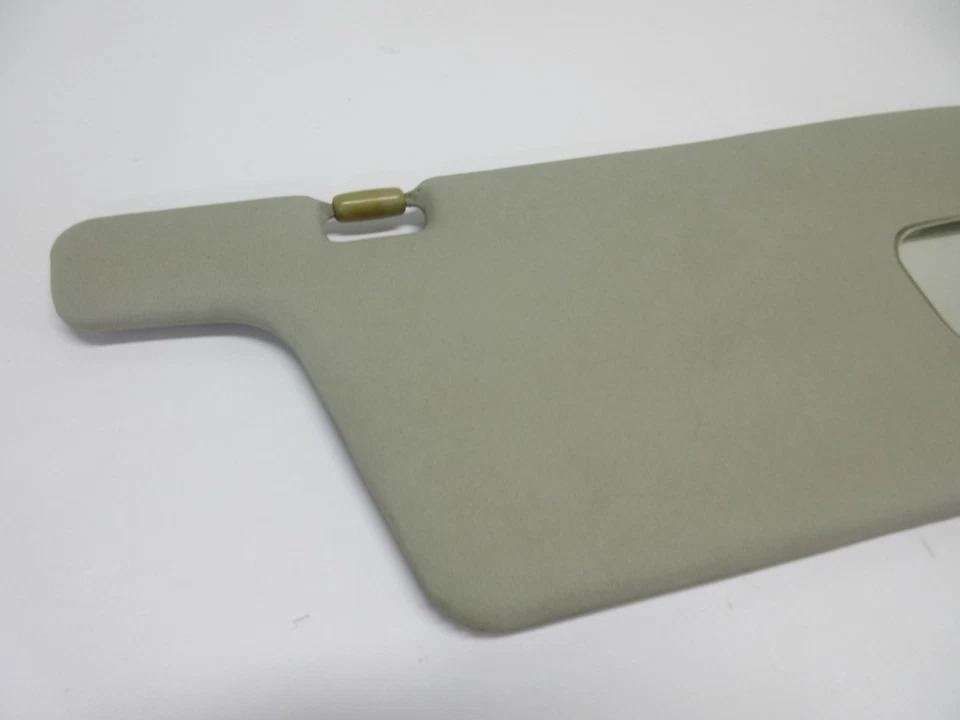 90 91 1991 HONDA CIVIC RIGHT PASSENGER SUN VISOR SUNVISOR GRAY - Image 3 of 4