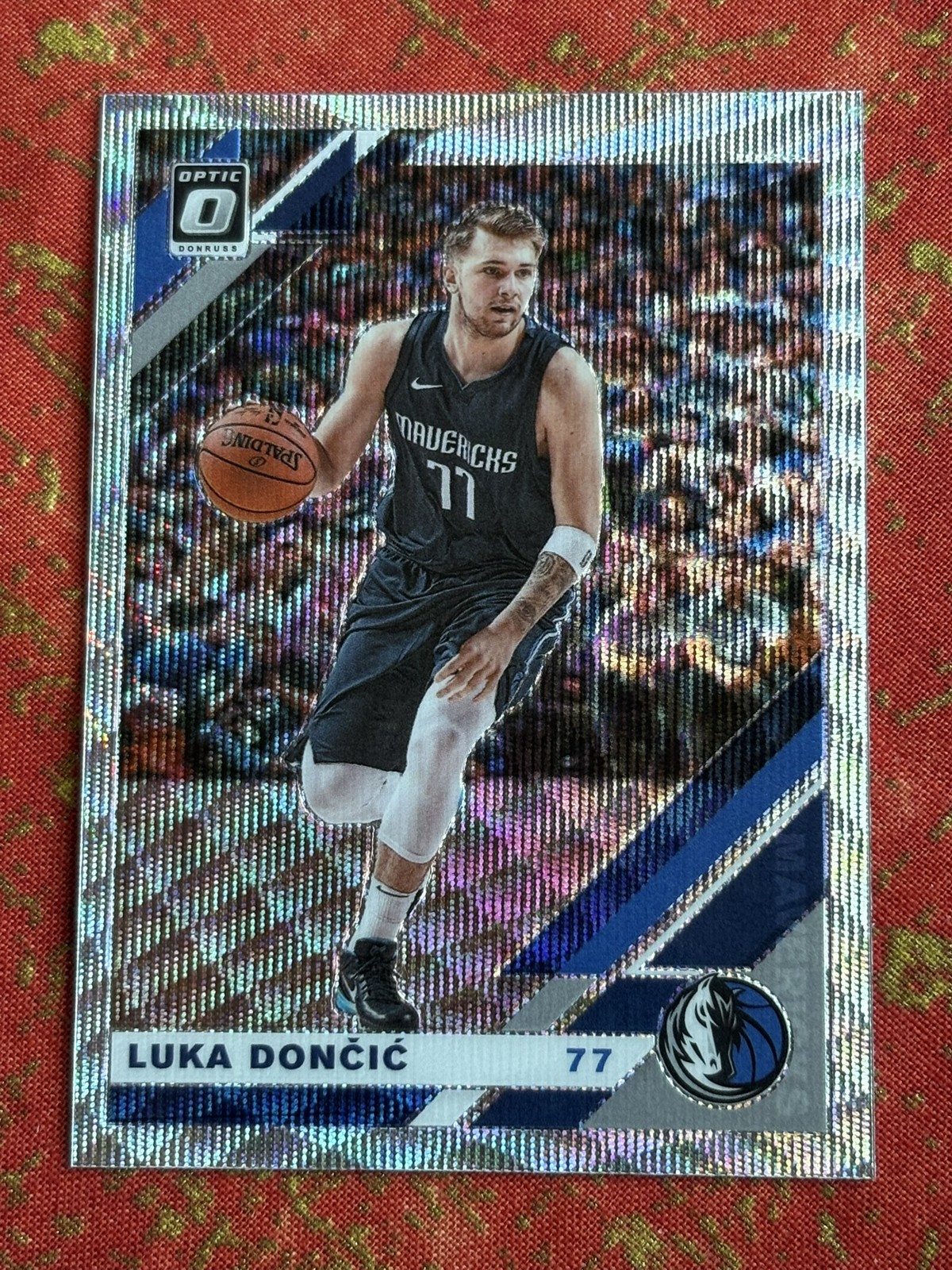 2019-20 Panini Donruss Optic Luka Doncic Fanatics Silver Wave #16 LA Lakers