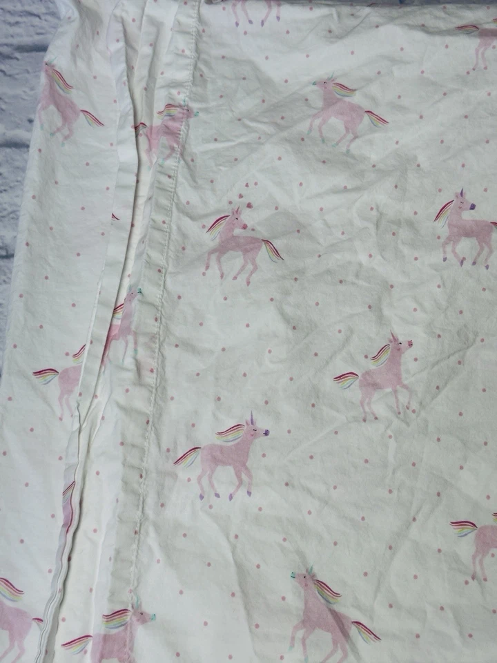 Juego de sábanas Pottery Barn para niños rosa arco iris unicornio estuche plano ajustado a lunares Foto 3 de 4