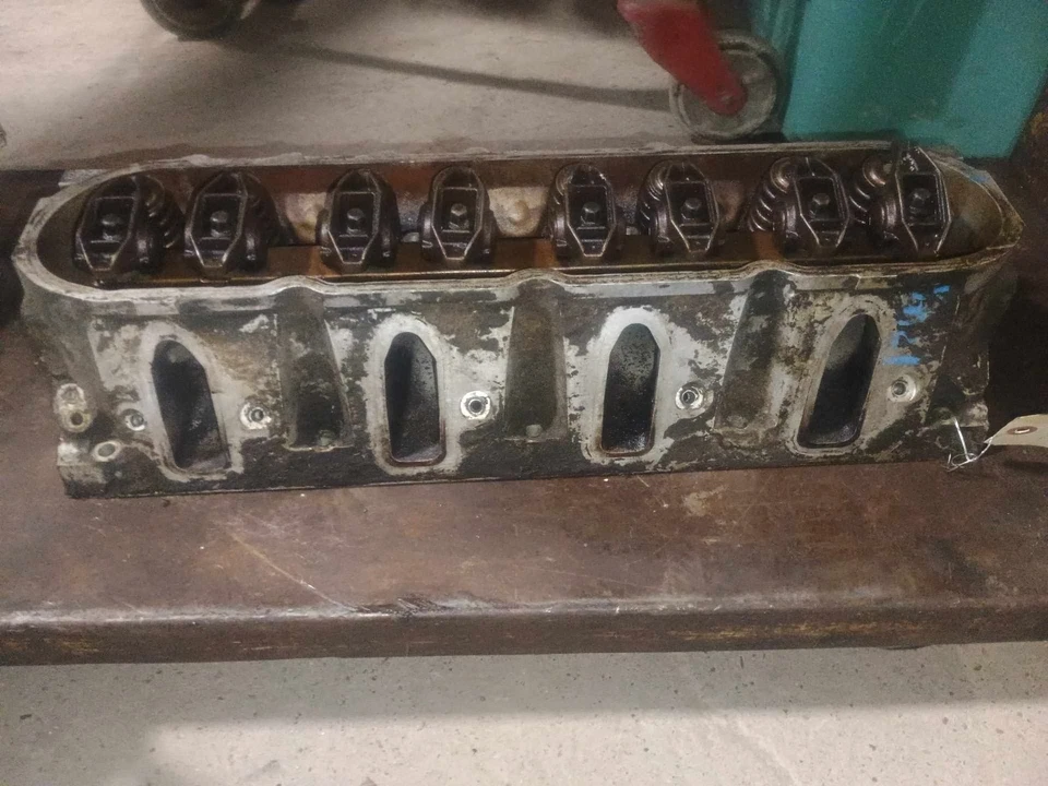 GM TRUCKS 1500 09-13 2005-2013 ESCALADE 07-14 culata Tahoe Yukon Foto 2 de 4