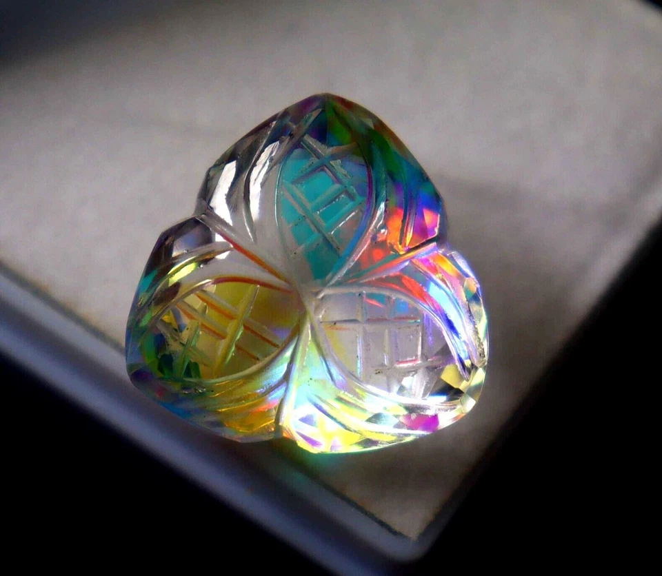 Beautiful 70 Crt Mystic Quartz Trillion Carving pendant Size Loose Gemstone - Image 4 of 4