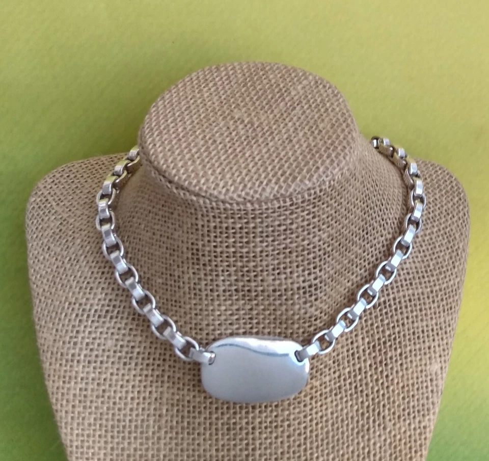 COLLAR CADENA ROLO ESTACIÓN GUIJARROS CUERDA GUIJARROS BARRY PLATA ESTERLINA AUDAZ Foto 3 de 4