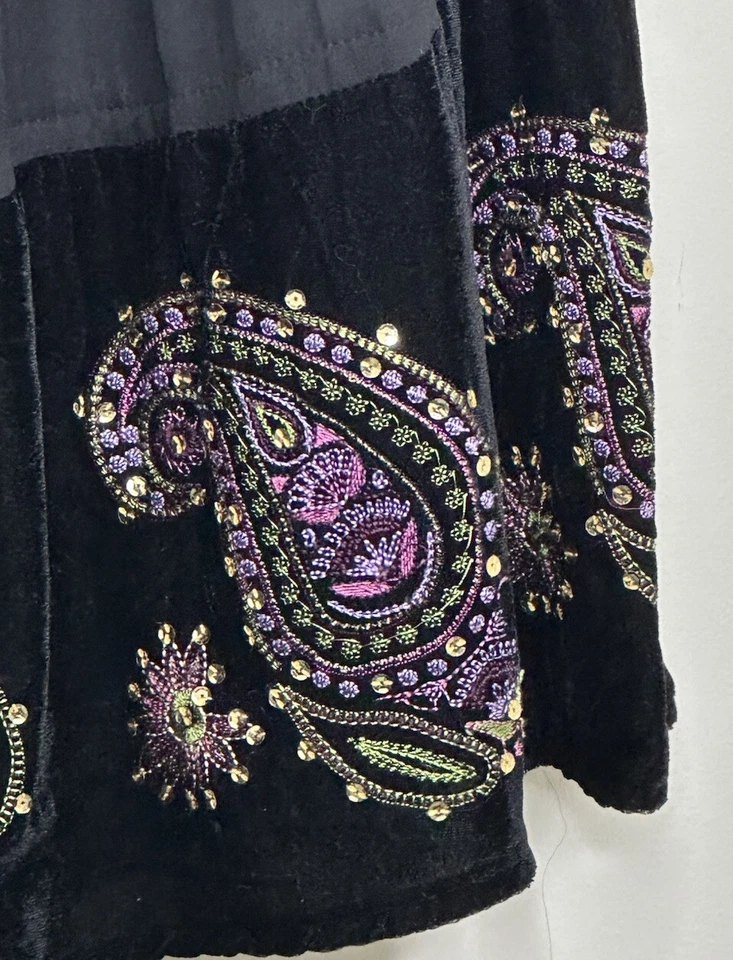 Falda De Terciopelo De Colección Años 90 Mujer Talla 6 Negra Malla En Niveles Cuentas Midi Hada Capricho Foto 3 de 4