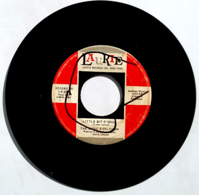 THE MUSIC EXPLOSION - Little Bit O Soul - Vinyl 45rpm 1967 Laurie