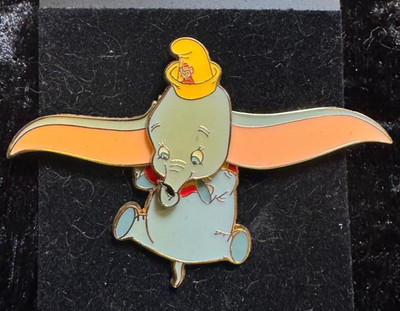 Disneyland Pixie Dust Dumbo Flying Ears Pin Trading 2003 Random Magic