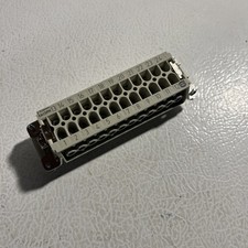NEW IN BAG HARTING HAN24E-BU-S HEAVY DUTY CONNECTOR 09330242701