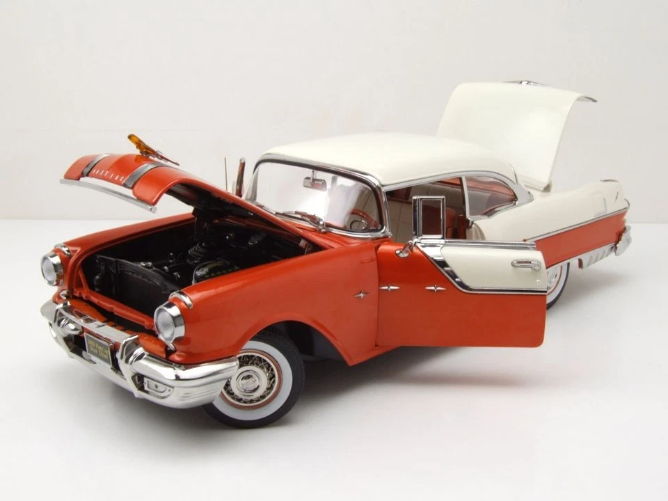 Pontiac Star Capo Hardtop 1955 Rosso Bianco Modellino Auto 1:18 Sun Star - Immagine 4 di 4