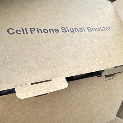 booster box for mobile phone signal Cell Kit 20K-LC-A03 50ft Cable LTE/CDMA SMA LED Antennas faster hotspot capability and improved Internet connectivity weBoost Drive 4G-M | 470121