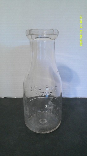 Davis Turley Pint Milk Bottle - Mansfield, Ohio OH
