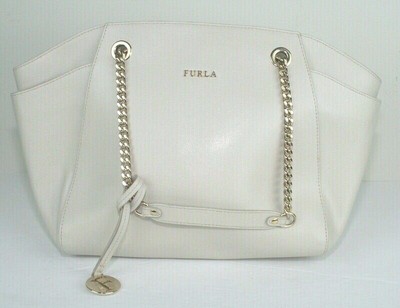 shoulder bag with gold chain strap