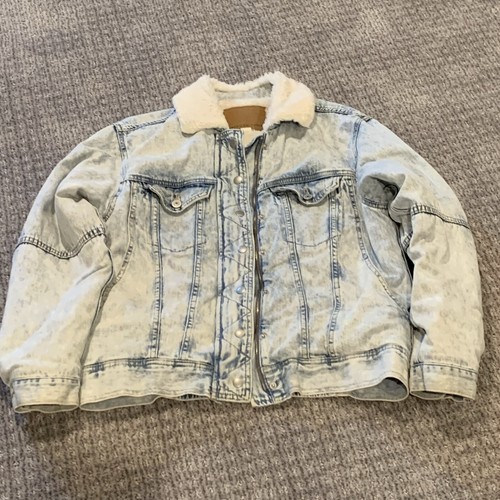 American Eagle Women's Faux Fur Collar 