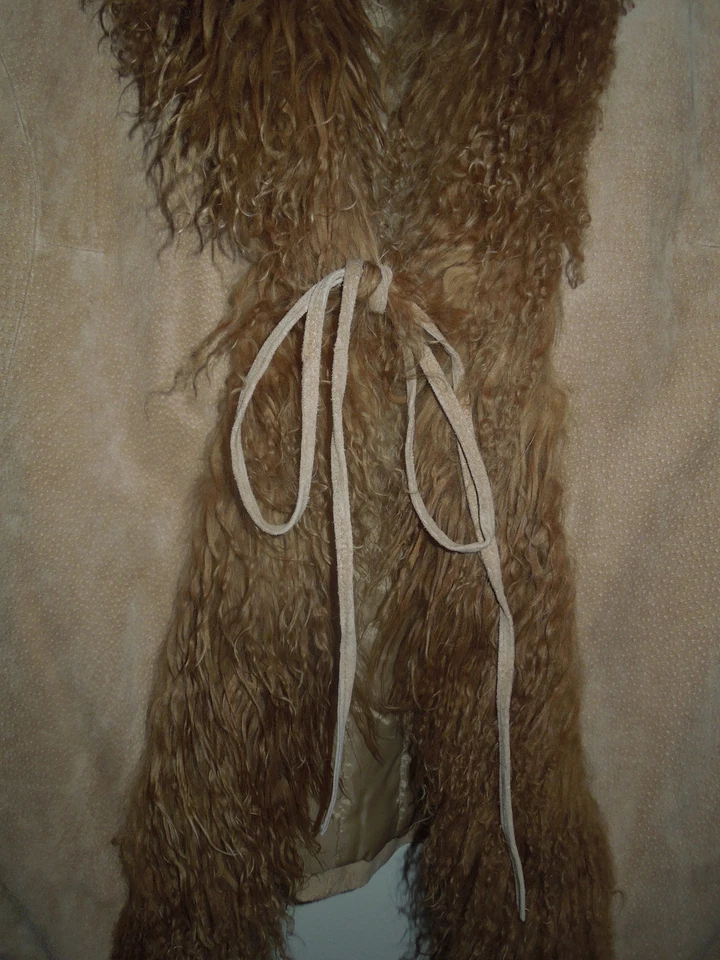 Vintage Express Tan Suede Phoebe Jacket Mongolian Lamb Collar & Cuffs Size Large - Image 3 of 4