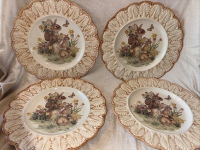4  Vintage CRACKER BARREL ''Easter Traditions'' DINNER PLATES Round  11''  LOC BB