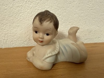 Süßes Piano Baby Porzellan Figur Kind Baby-Alt