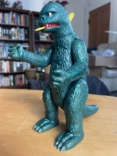 Super 7 Toho Ultimates Shogun Godzilla Green Gold Variant