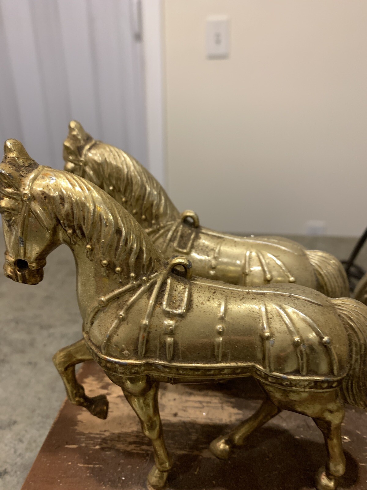 Vintage Gibralter Mfg Co Brass Horse And Carriage Clock Lamp For Repair