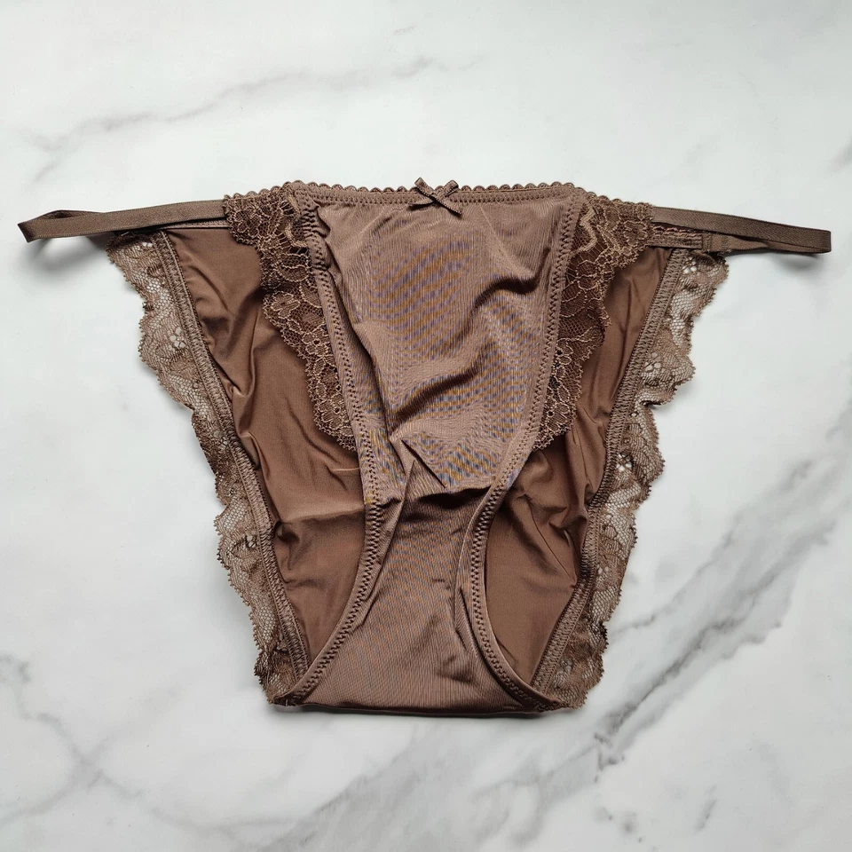 Victoria's Secret Dream Angels Lace-Trim Smooth String Bikini Panty Mousse - Image 2 of 4