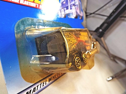 1999 Hot Wheels Haulers Voltage Blasters SHORT CIRCUIT Truck Black w/Chrome 8dot - Picture 5 of 6