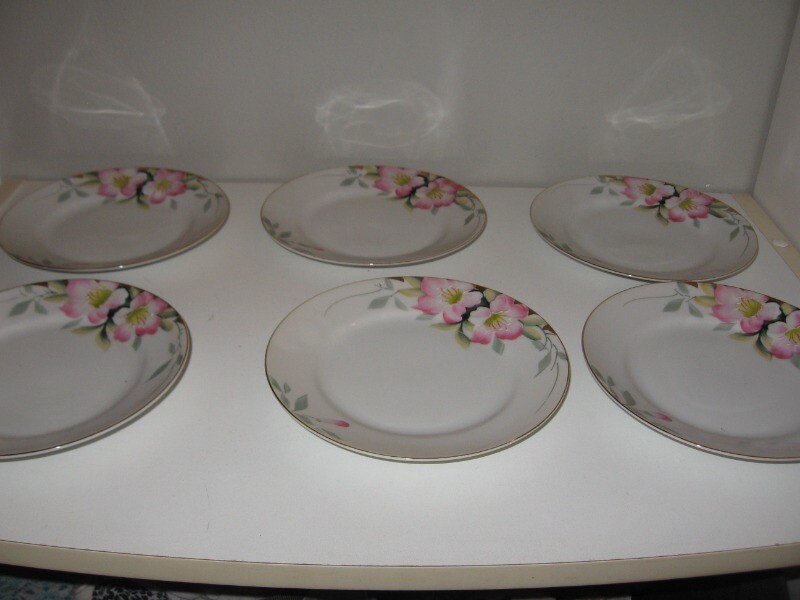 Noritake Azalea Set of 6 Bread & Butter Plates 6 1/2