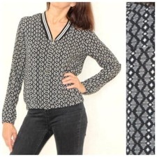 Casual short blazer, Y2k Vintage V neck long sleeve top, zip up jacket S