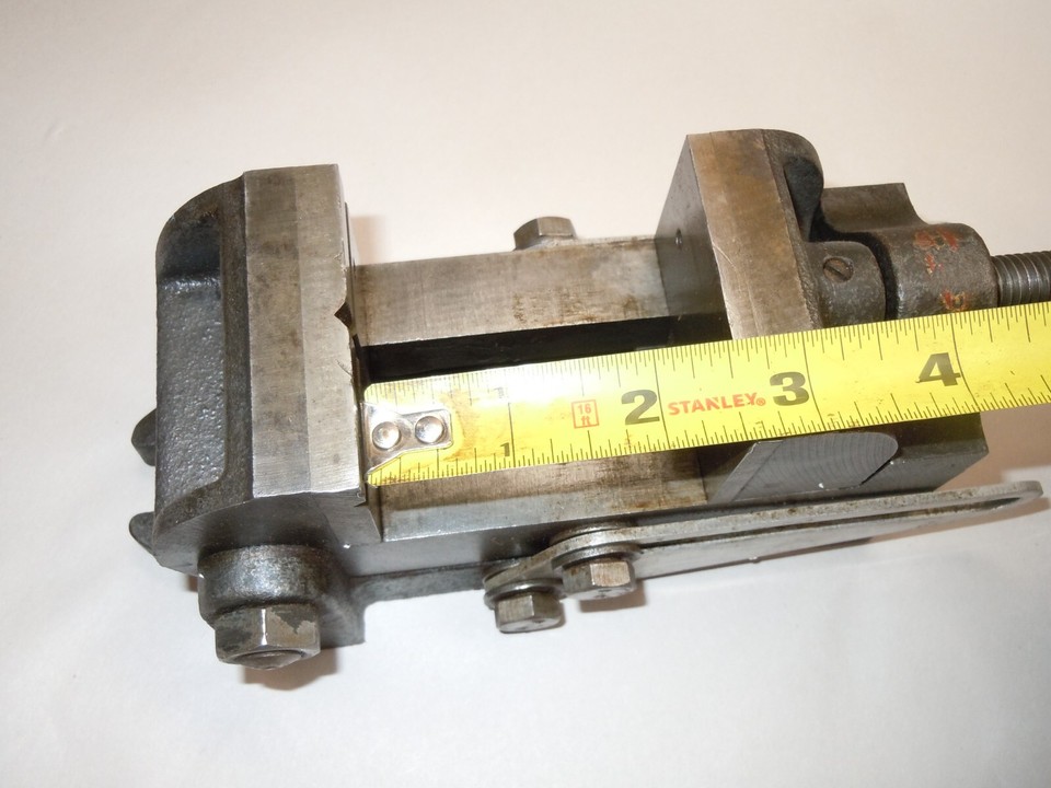CRAFTSMAN Vintage Nice Tilting Machinists Vise 21/2" Wide Jaws, Opens