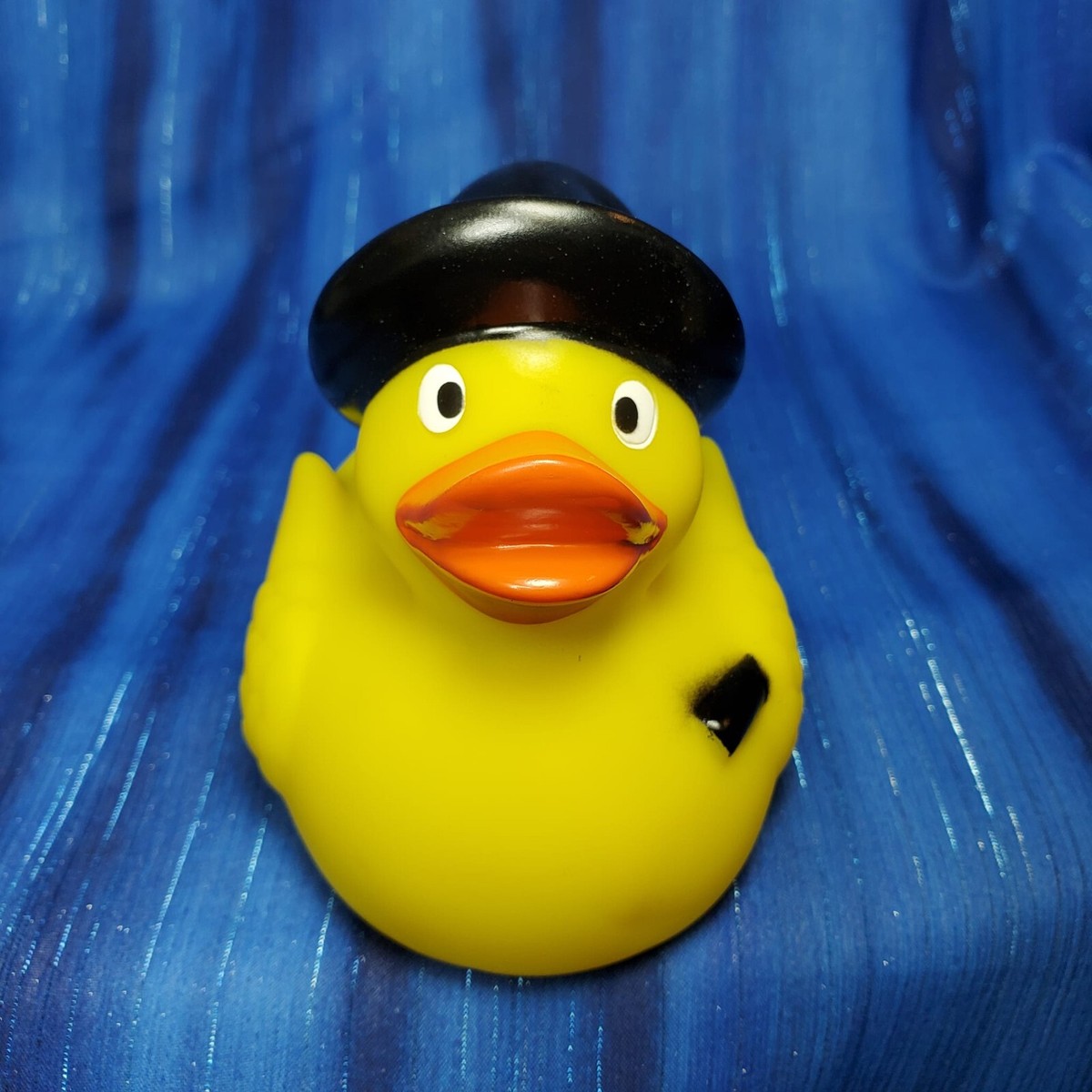 DARK DUCKS ALL COLLECTION ダークダックス Amazon.com: Fun Express Glow-in-The-Dark Rubber Ducks - 12