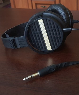 Beyerdynamic DT550 vintage Headphones