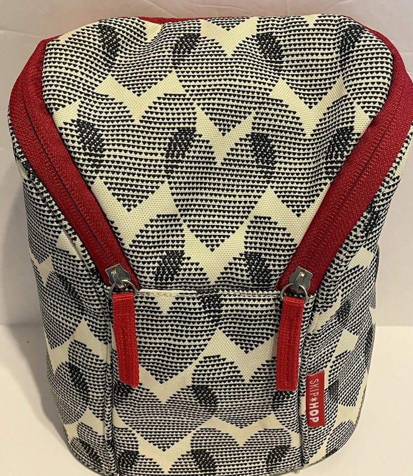 Bolso biberón doble Skip Hop Grab and Go - Corazones Foto 4 de 4