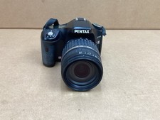 Pentax K200D Digital SLR Camera with lens 18-200mm
