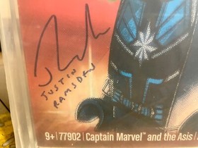 LEGO 2019 CAPTAIN MARVEL CAS 85 NOT AFA SIGNED JUSTIN RAMSDEN 77902 SDCC RARE!