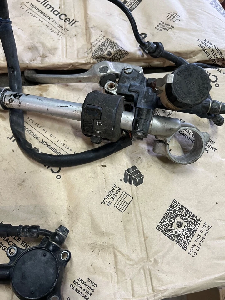 Honda Super Hawk 1000 1998 clip izquierdo encendido Foto 4 de 4