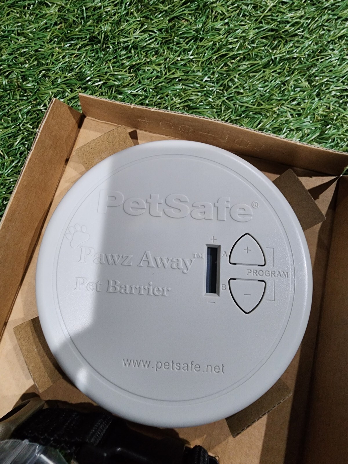 Petsafe Pawz Away Indoor Pet Barrier Wireless Keep Dogs Cat OUT ZND