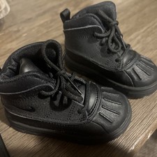 Big Kid's Nike Woodside 2 High Black/Black-Black 524872 004 Size 6c