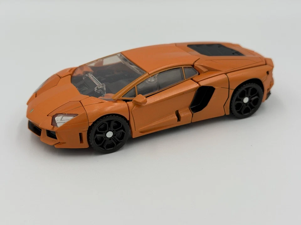 TRANSFORMERS SHADOW RAIDER COMPLETE STUDIO SERIES 17 DELUXE CLASS - Image 3 of 4