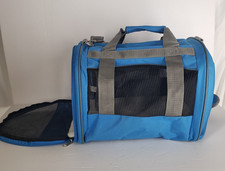 Pet Carrier for Small Cats Small Dogs Reptiles Ferret 14 in by 10 in Bright Blue