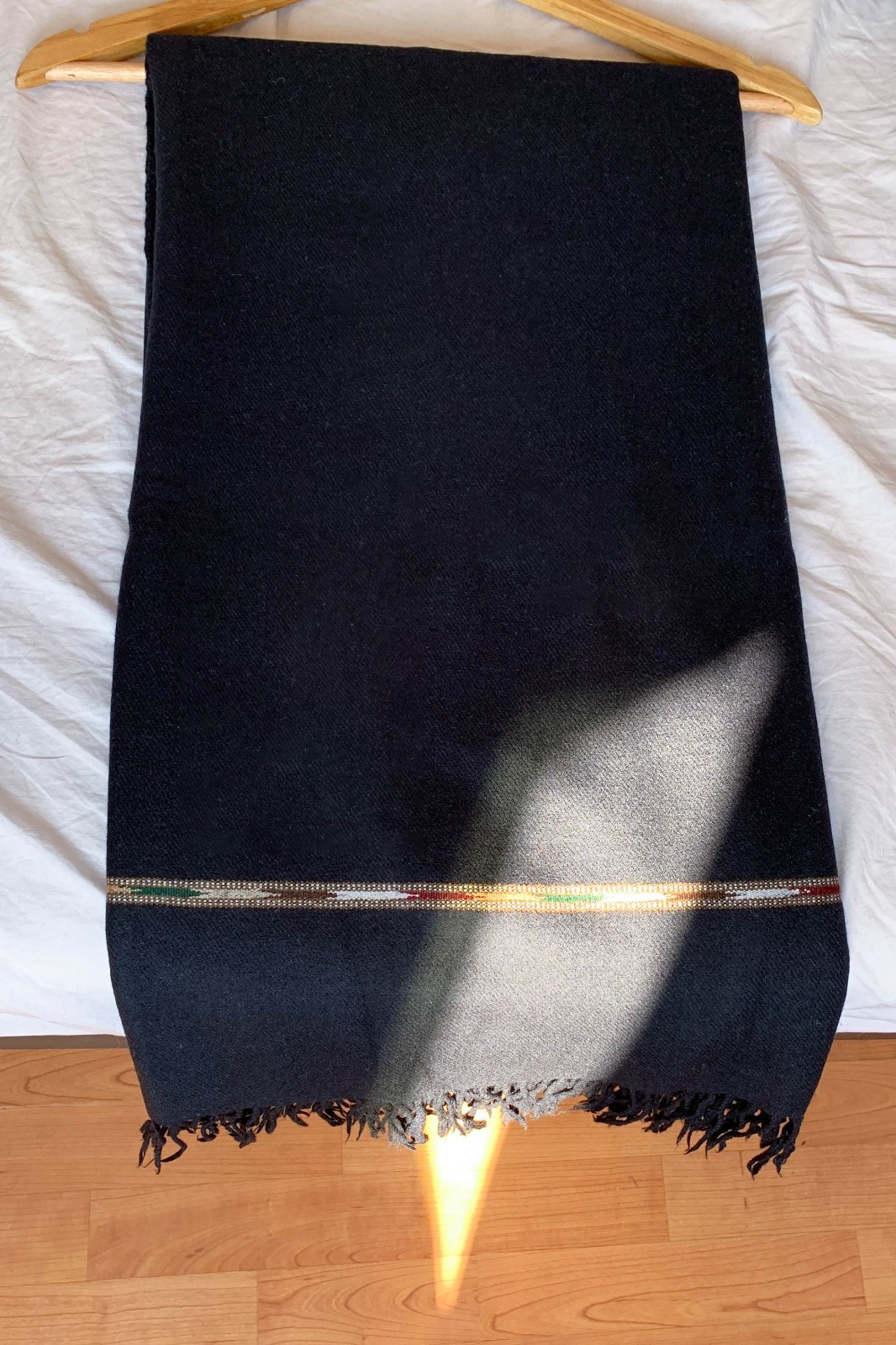Plaid artisanale pakistanais en pure laine fait main 125x255cm jeté de canapé luxe chic