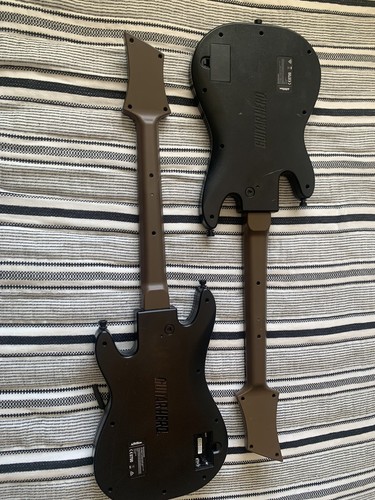 Guitar Hero Guitar PS4 X2 No Dongles Or Straps - Picture 12 of 14