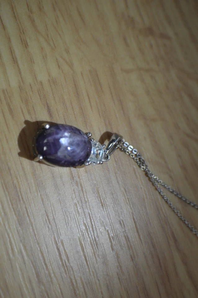 Colgante estrella de 10,40 quilates rubí/circón con cadena de 20" platino sobre plata fina Foto 3 de 4