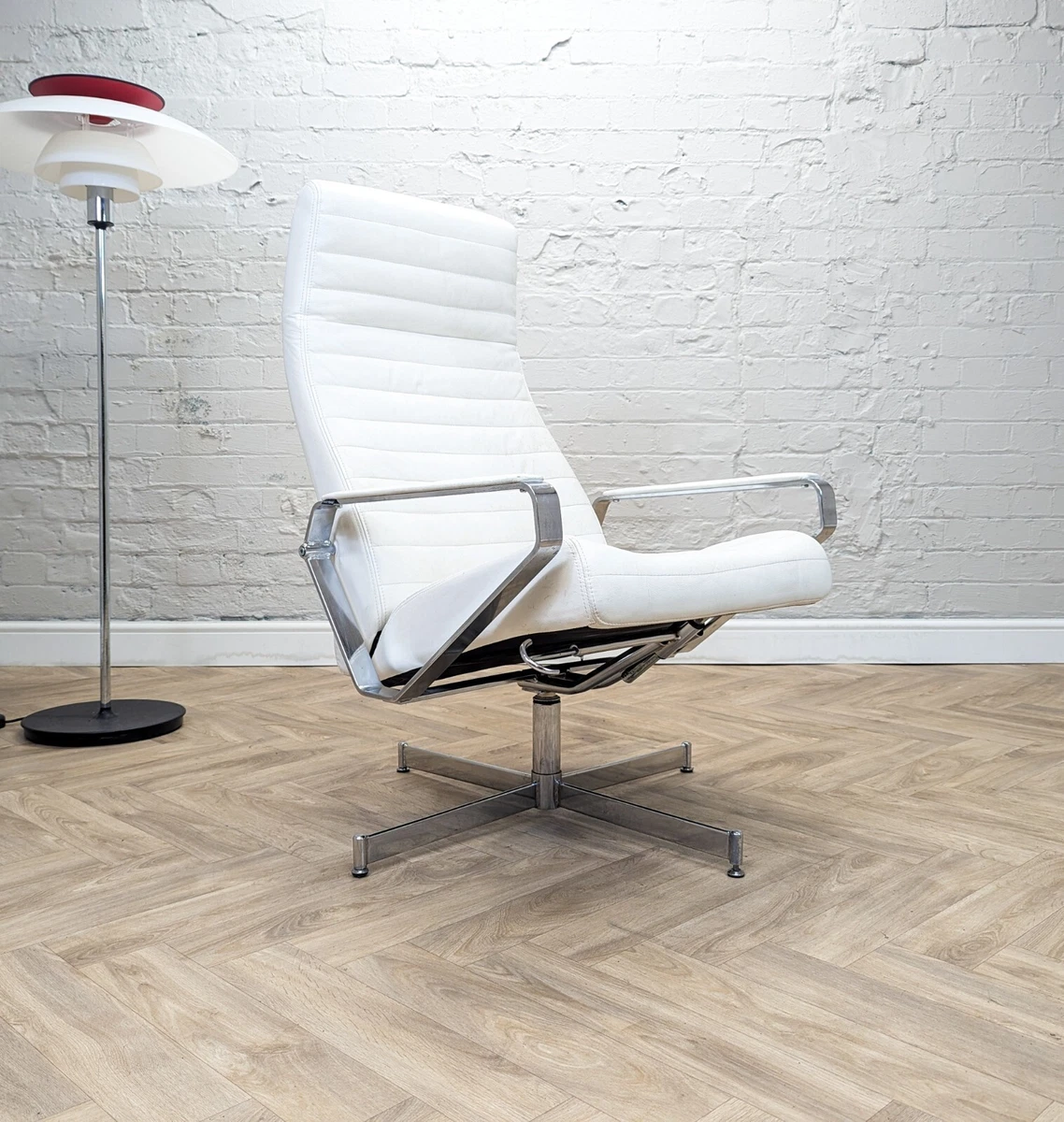 White mid century modern desk chair outlet