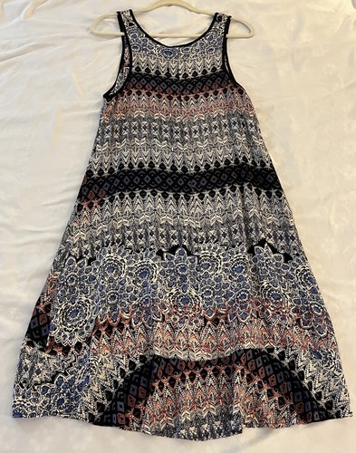 Nostalgia Dress Women’s Medium Midi Beachy MultiColor Coastal Vacation Travel