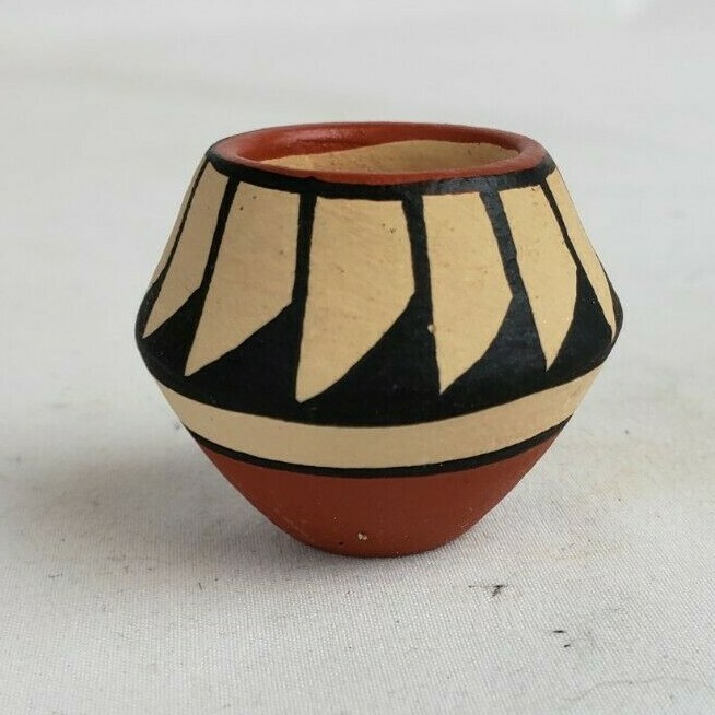 Tacoma Pottery Native Jemez Pottery - signed ca. 1990s