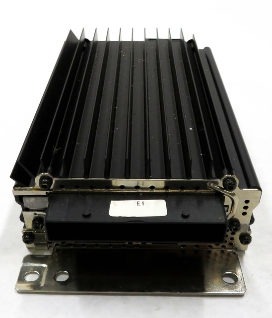 porsche cayenne amplifier