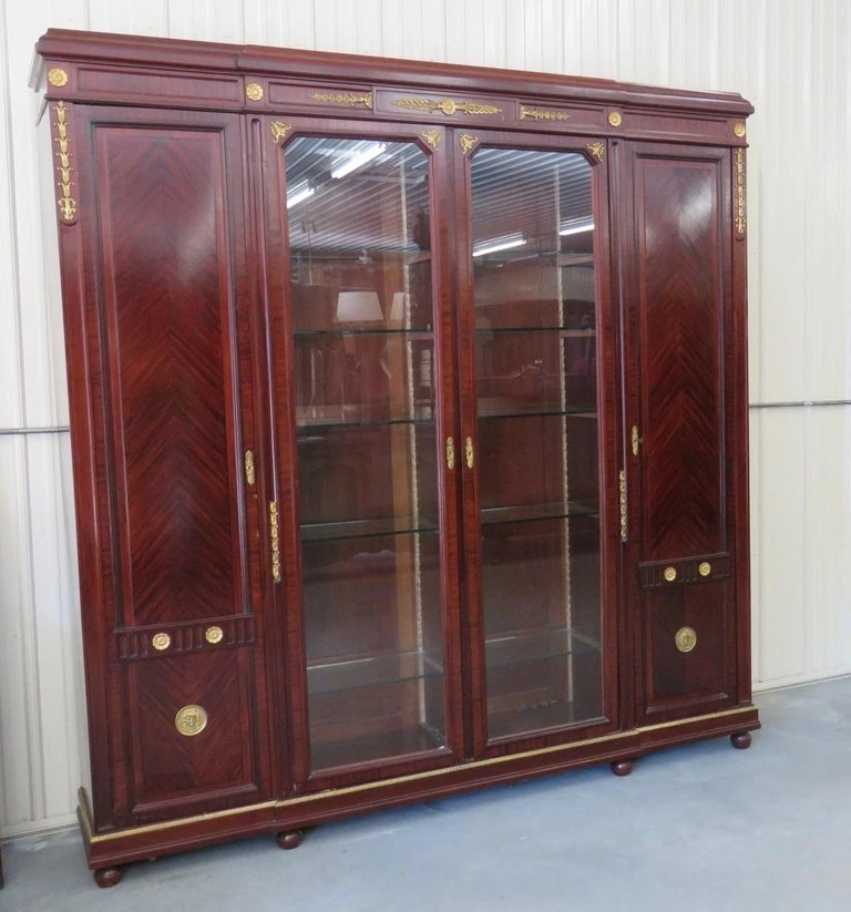 Armario vitrina gabinete chino montado en bronce palo de rosa francés raro Luis XVI  Foto 3 de 4
