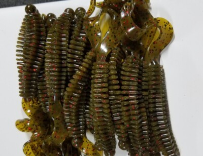 6 IN RING WORM RIBBON TAIL GRN PUMPKIN/RED/FLK  SOFT PLASTIC, HVY GARLIC 16CT