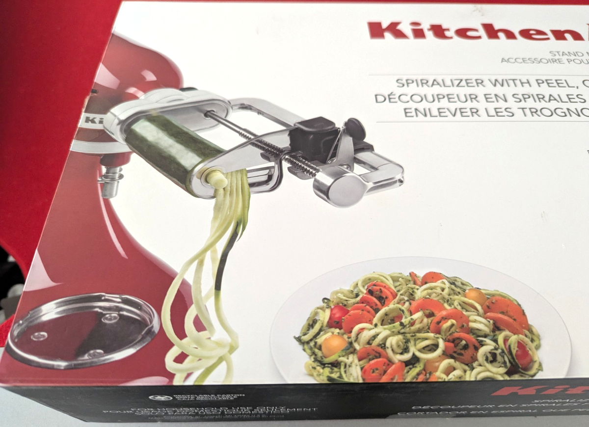 キッチン家電 KitchenAid KSM1APC Spiralizer Attachment Amazon.com: KitchenAid Stand Mixer Attachment, KSM1APC Fruit