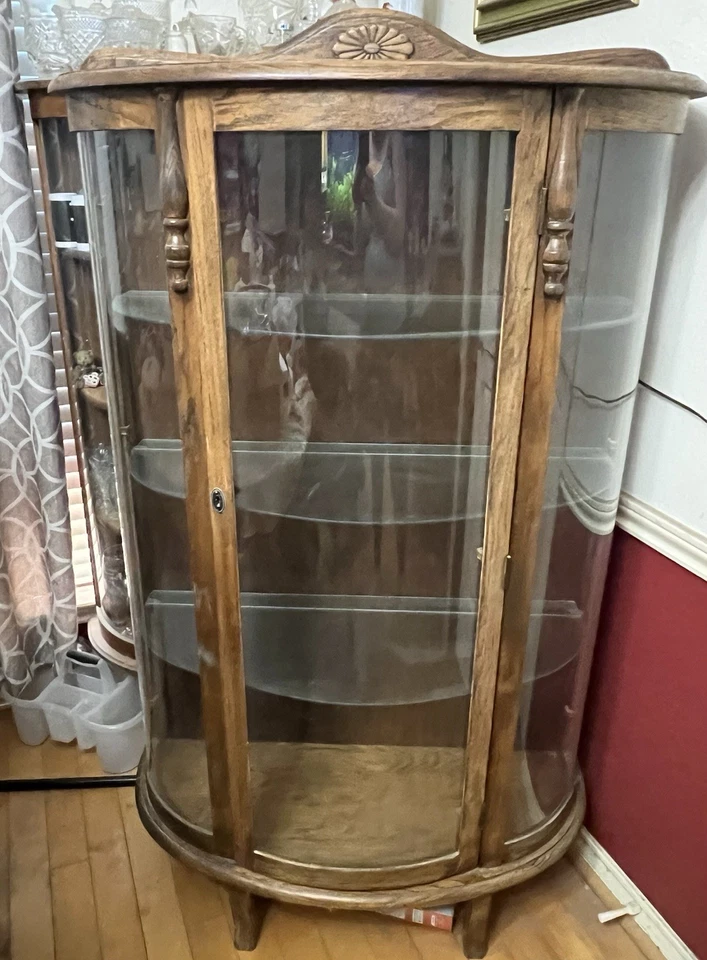 "Gabinete de curiosidades vintage de madera y vidrio curvo 60"" de alto 33,5 de ancho 3 estantes con luz" Foto 2 de 4
