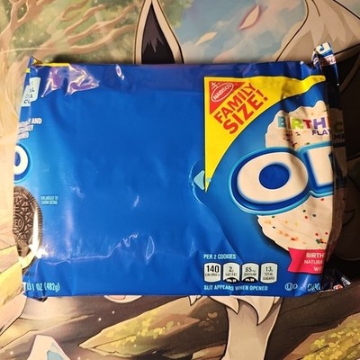 Birthday Cake Oreos *RARE PACKAGE ERROR* Misalignment, Still Sealed New, Expired