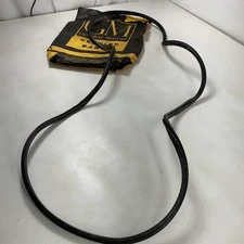 NOS 1955-57 Chevrolet Pontiac Wagon Tailgate Glass Weatherstrip 4692257 j6