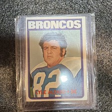 Topps 1972 Lyle Alzado Rookie #106 Denver Broncos NFL Football Trading Card. rookie card picture